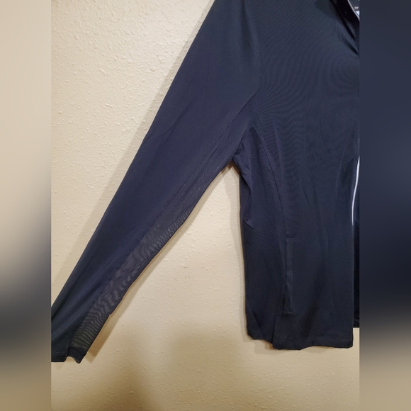 Gottex Golf and Tennis Shirt - Picture 2 of 4